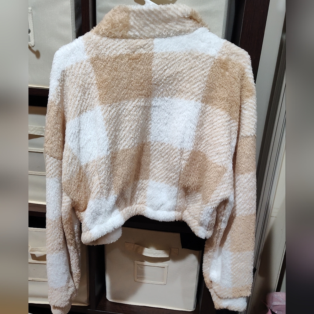Zaful Cropped teddy coat - Picture 5 of 5
